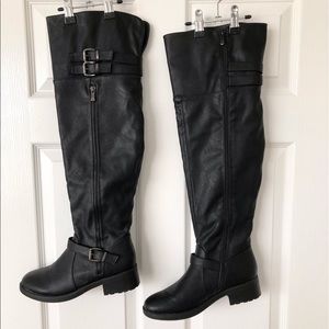Dream Pair Nearly New Over the Knee Lined Black Boots, Round Toe, Inside Zipper